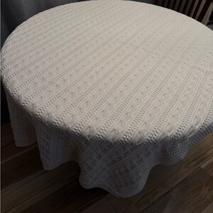 Cozy Cream Cable Knit Throw Blanket